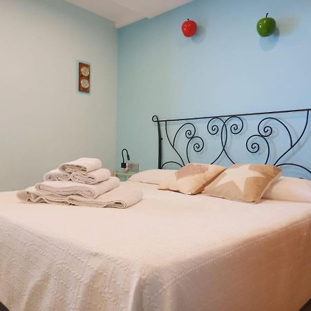 Albatros House Apartment L' Escala Екстериор снимка