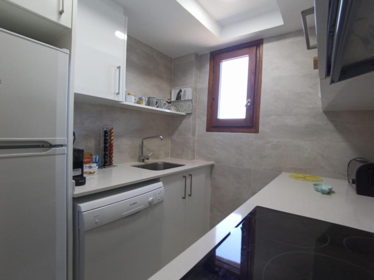 Albatros House Apartment L' Escala Екстериор снимка