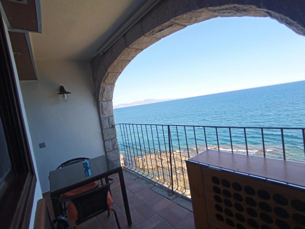 Albatros House Apartment L' Escala Екстериор снимка